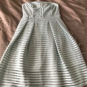 New York and Company Great Easter Dress!